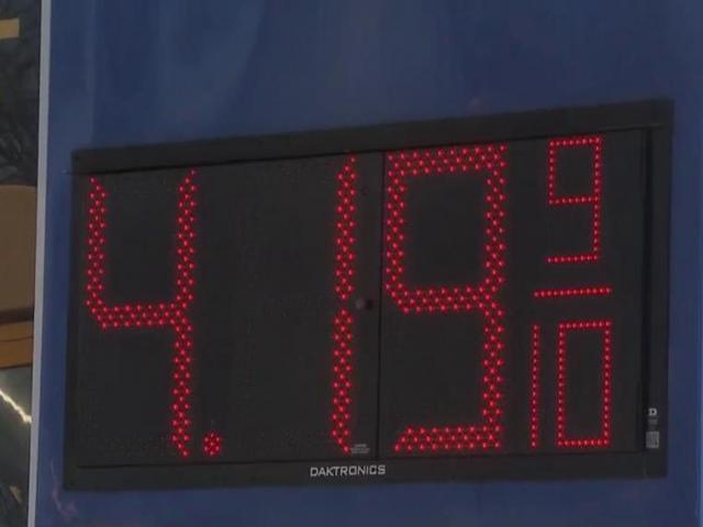 La gasolina promedió $ 3.76 en el condado de Wake, los dueños de negocios están preocupados :: WRAL.com