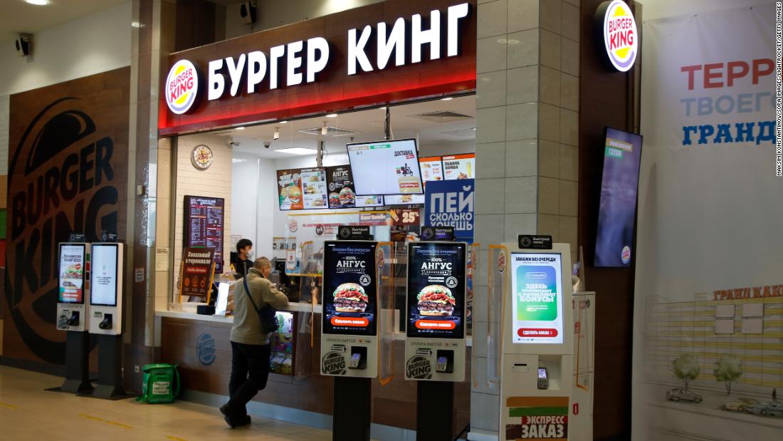 Socio de Burger King "se niega" a cerrar 800 sitios rusos