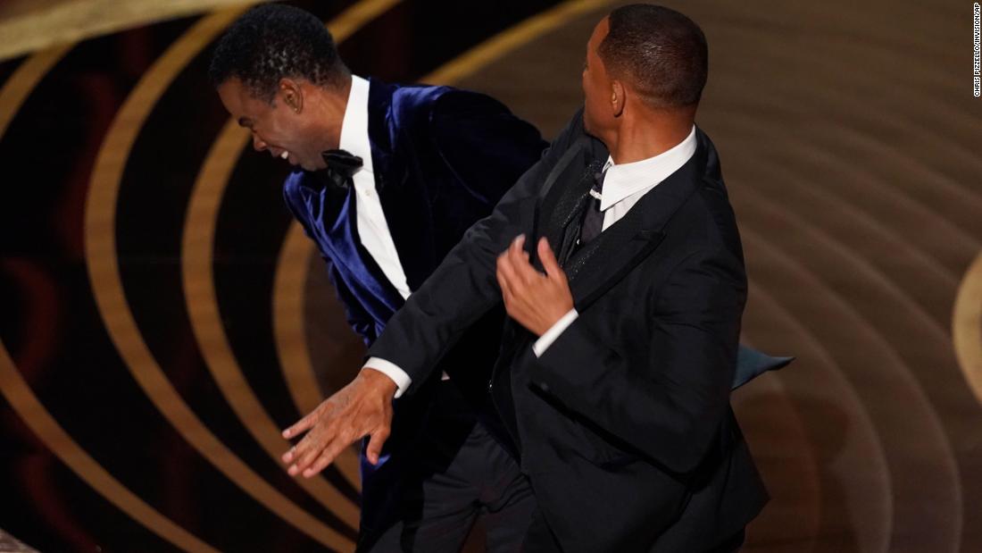 Will Smith golpeó a Chris Rock en la transmisión de los Oscar