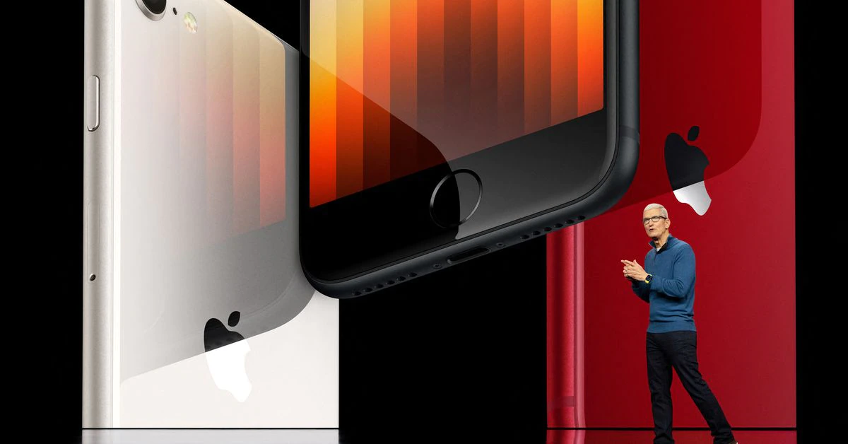 Apple actualiza el iPhone SE de gama baja con 5G y la computadora Mac Studio de gama alta con un chip más rápido