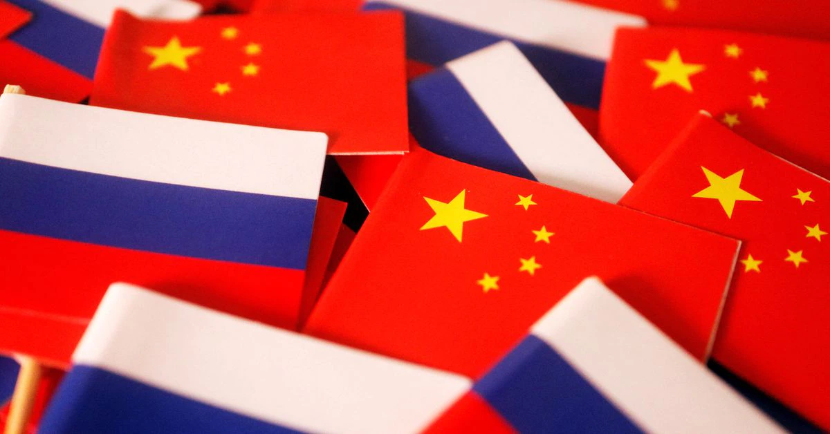 Beijing dice que China y Rusia están "más decididas" a fortalecer lazos