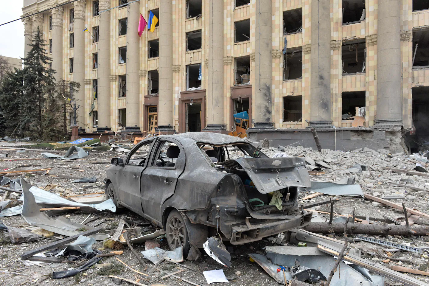 Las últimas noticias de la guerra entre Rusia y Ucrania: un ataque a Kharkiv mientras se intensificaba la invasión, cerca de Kyiv