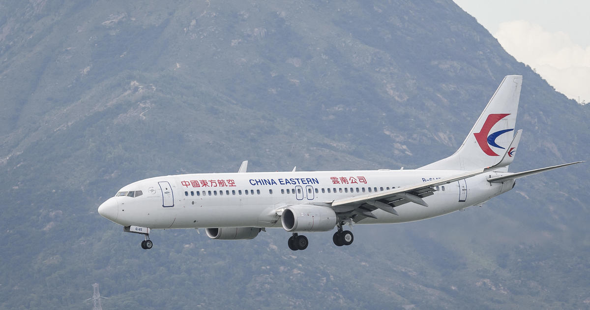 Un Boeing 737 de China Eastern Airlines se estrella en Guangxi, con 132 personas a bordo