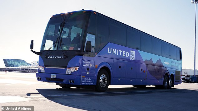 United Airlines en Denver también planea transportar a algunos de sus pasajeros