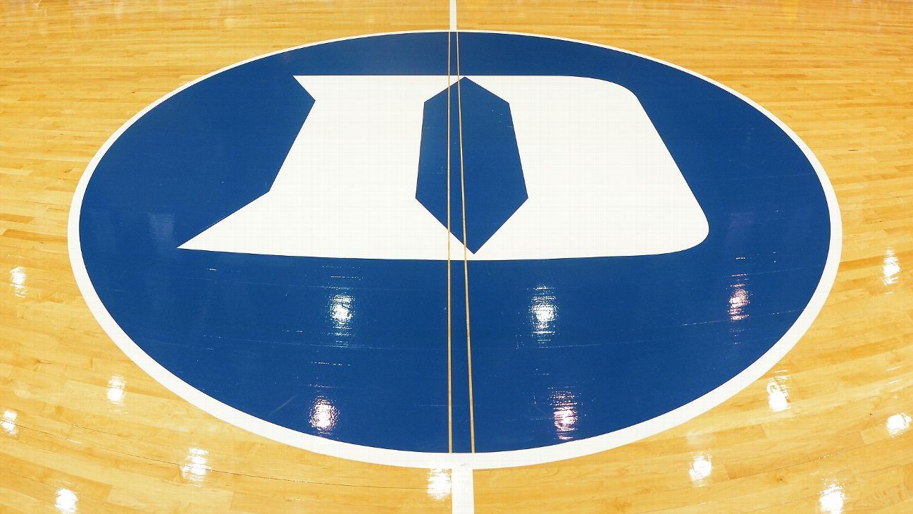 Los Duke Blue Devils han designado a Jay Lucas de los Kentucky Wildcats como su entrenador asistente de baloncesto masculino.