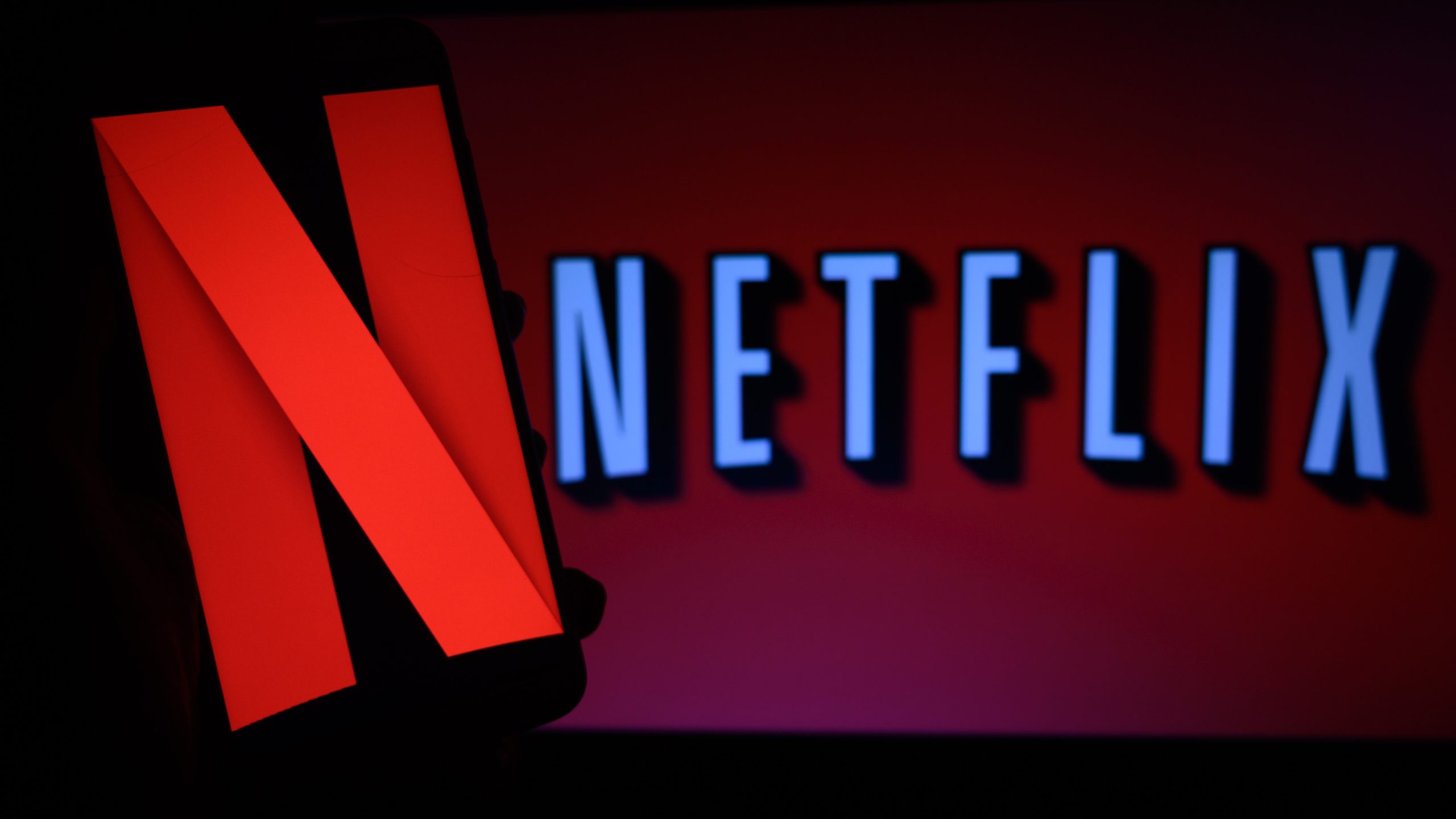 Netflix les dice a los empleados que gasten el dinero de la empresa 'sabiamente' después de la pérdida masiva de suscriptores