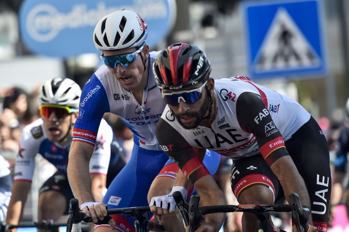 Gaviria ataca en 'bicicleta de mierda' después de que el Giro de Italia no pudo correr