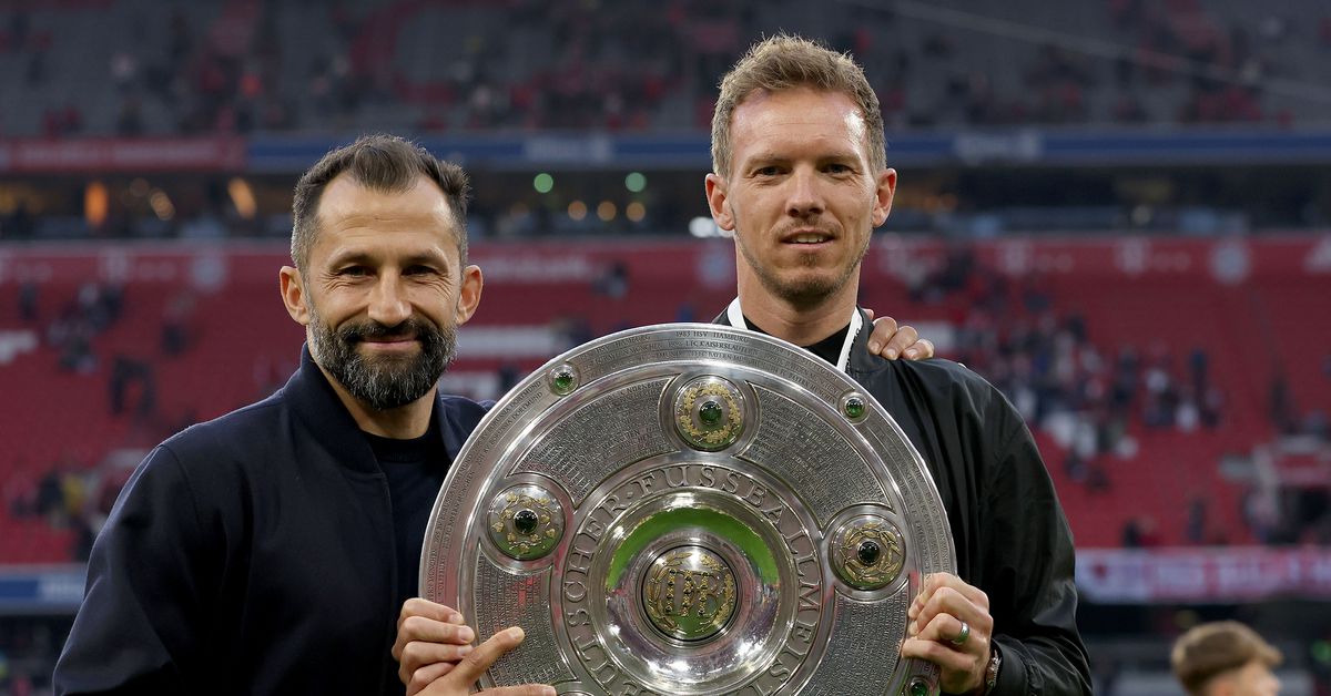 Informe: Bayern Munich espera comprar a Sadio Mane, Konrad Laemer y Ryan Gravenberch y vender a Serge Gnabry