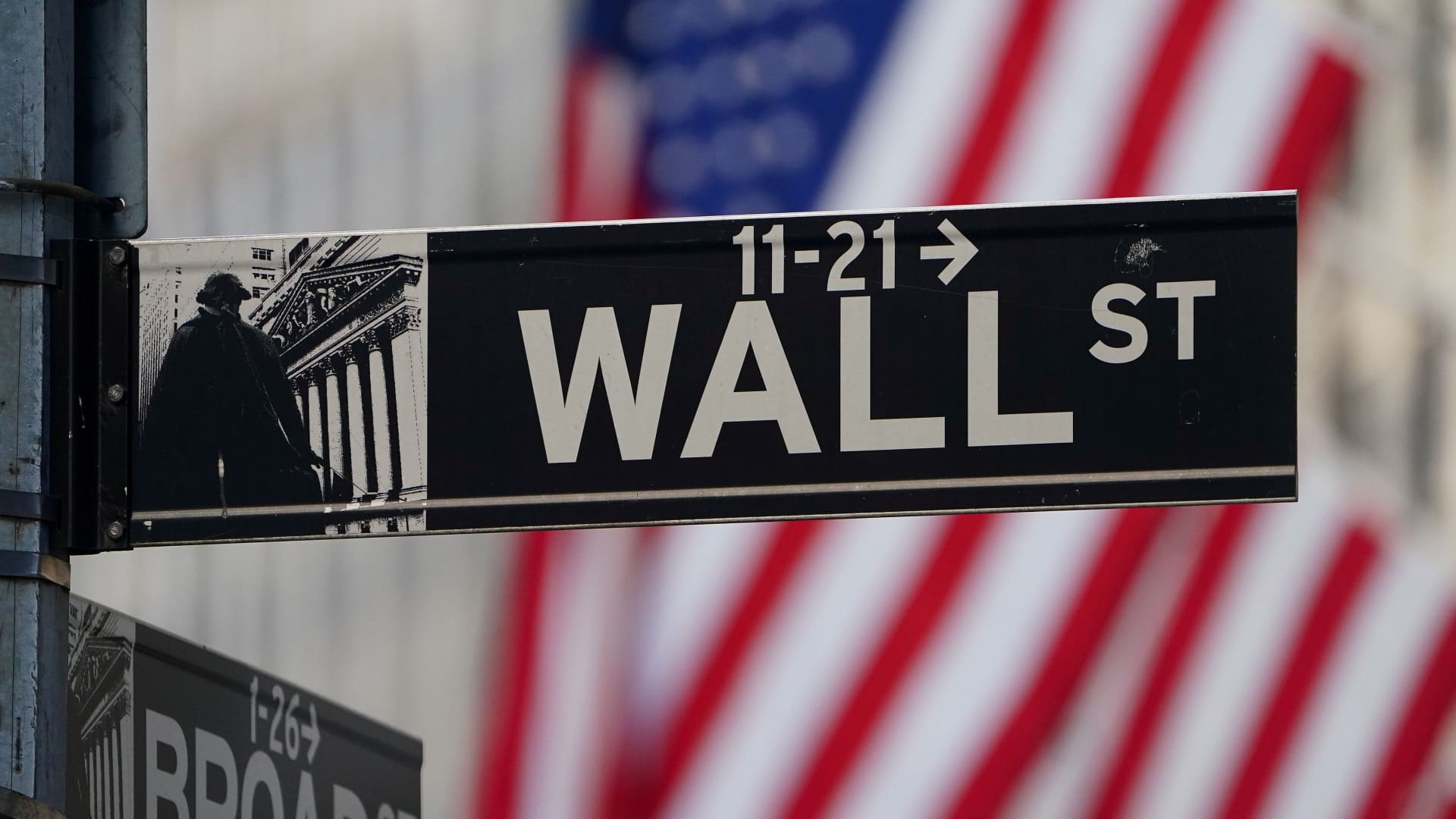 ¿Comprar la caída o el tiempo para vender las acciones?  Esto es lo que dicen los expertos de Wall Street