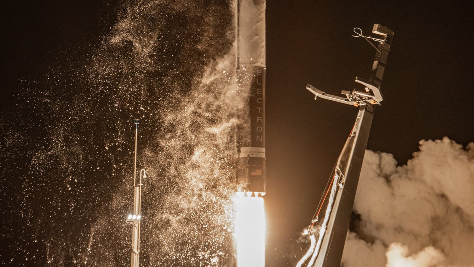 El lanzamiento de Rocket Lab de CAPSTONE da inicio al regreso de la NASA a la Luna