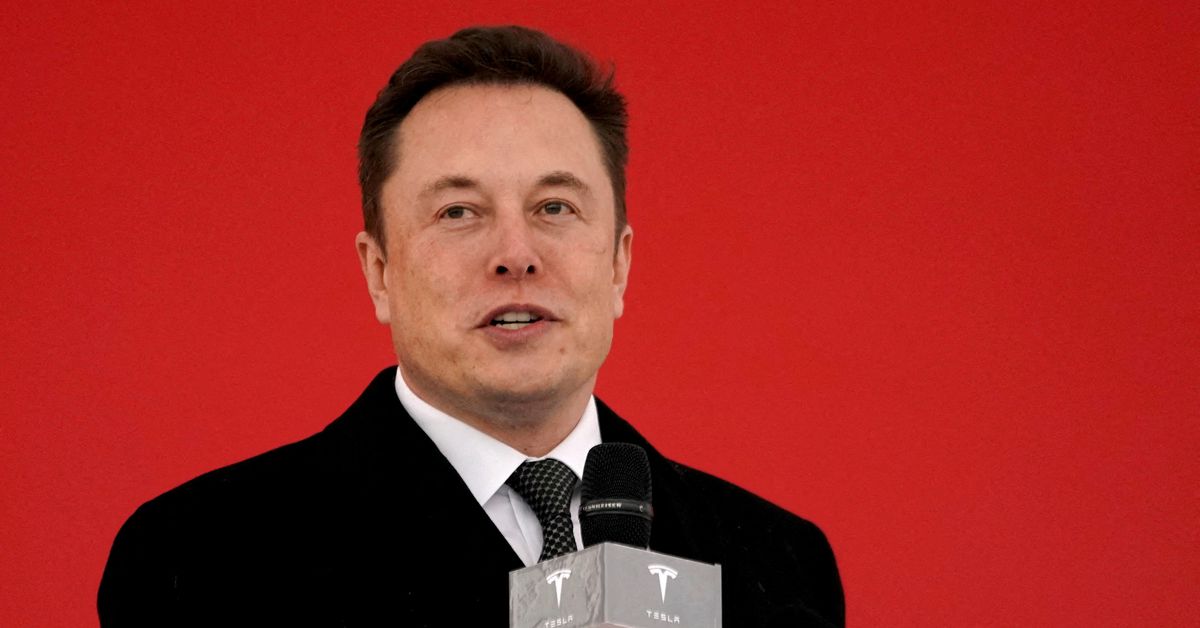 Elon Musk les dice a los empleados de Tesla: Vuelvan a la oficina o váyanse