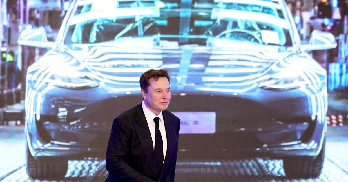 Tesla sigue adelante con el evento de reclutamiento en China después de que Musk advierte contra el trabajo