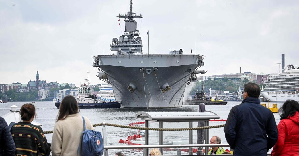 Un buque de guerra estadounidense llega a Estocolmo para realizar ejercicios militares y advertir