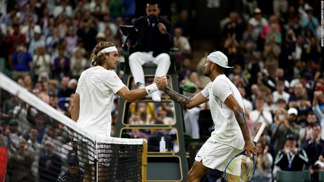 Nick Kyrgios y Stefanos Tsitsipas multados tras un intenso partido en Wimbledon