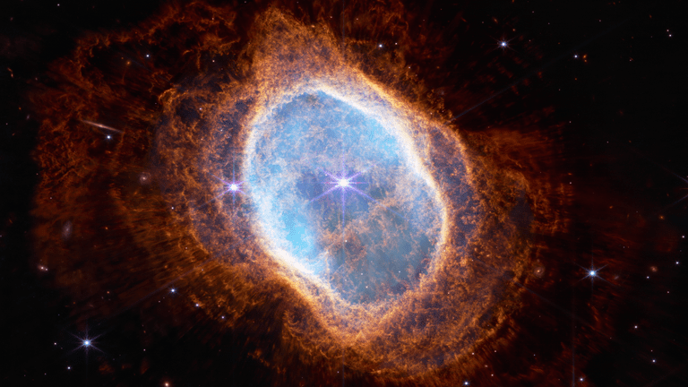 La Nebulosa del Anillo Sur (imagen NIRCam) por el Telescopio James Webb