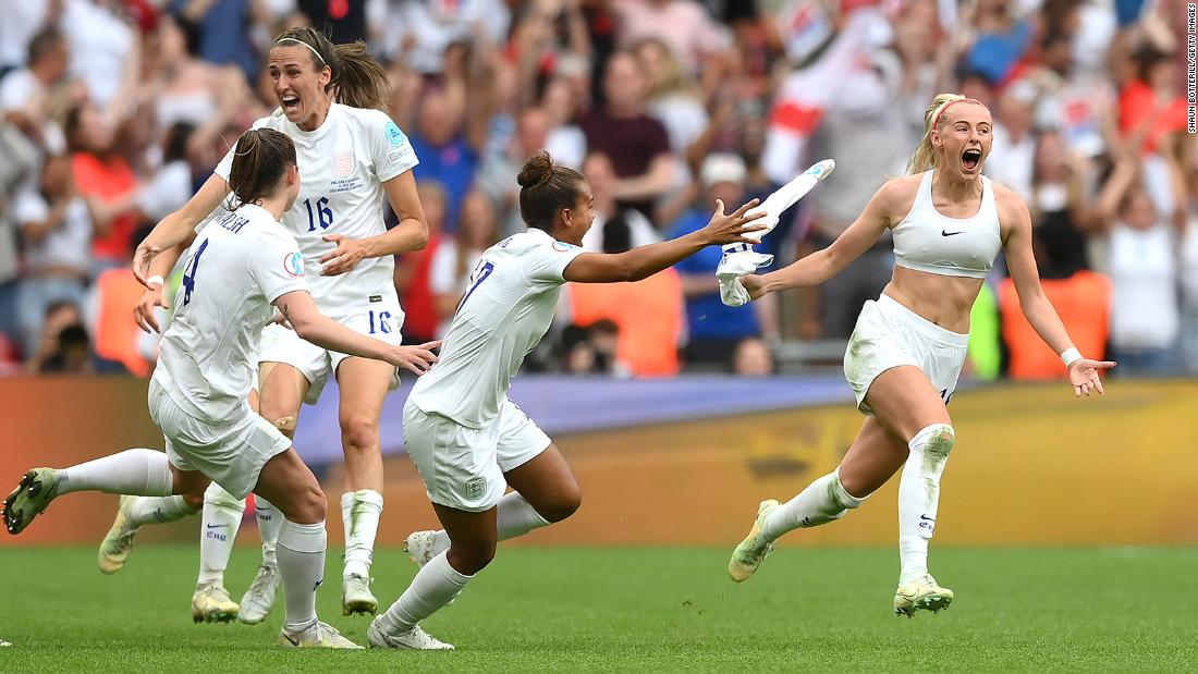 Inglaterra ganó su primer gran torneo femenino al vencer a Alemania 2-1 Euro 2022