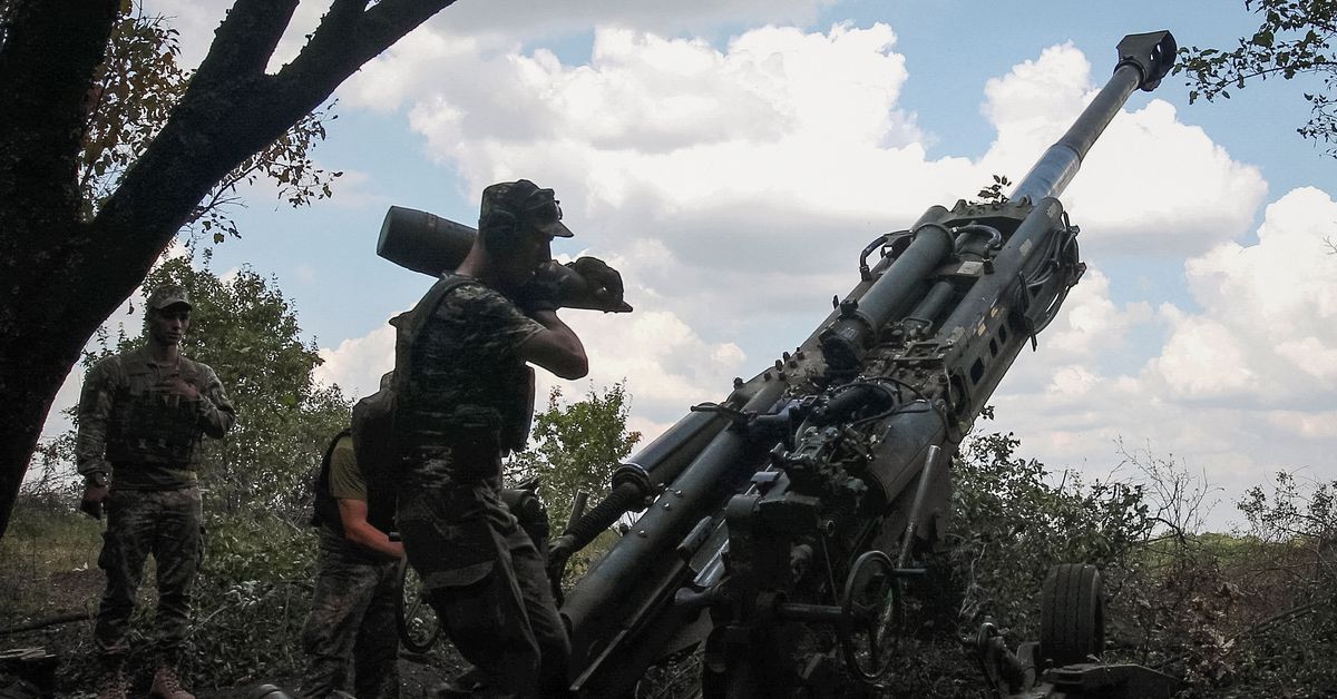Ucrania bombardea a las fuerzas rusas en el sur cerca de Kyiv