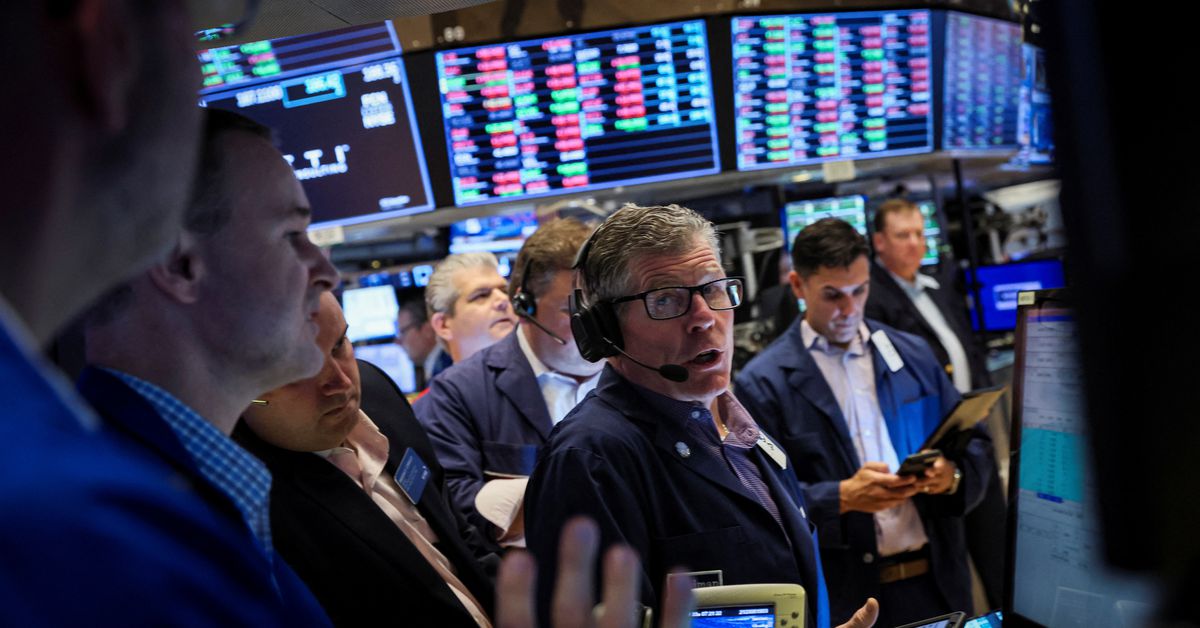 Wall Street cerró a la baja debido a la caída de las acciones de tecnología publicitaria y redes sociales