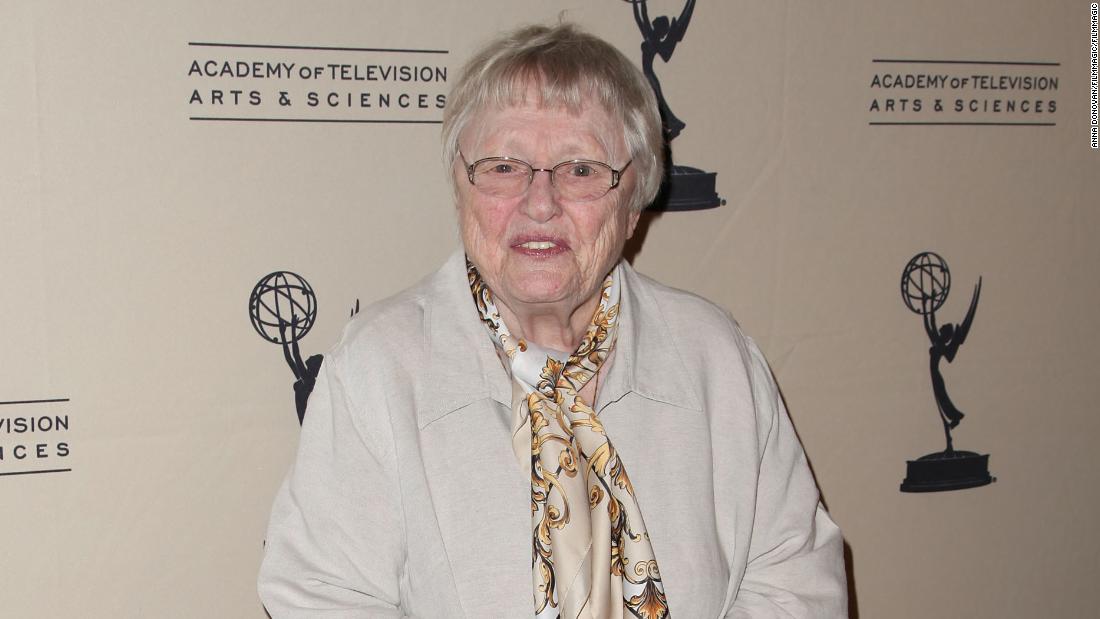 Pat Carroll, la voz de Úrsula en La Sirenita de Disney, muere a los 95 años