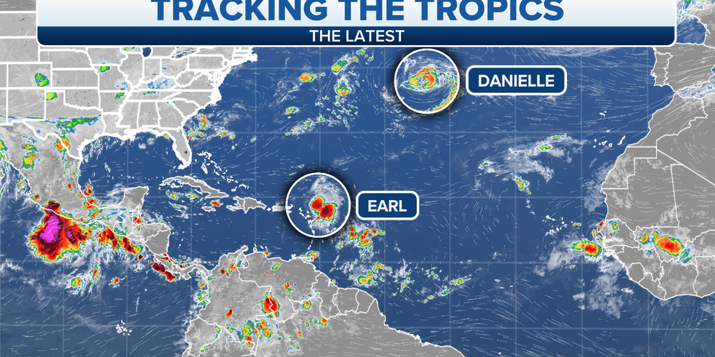 La fuerza de la tormenta tropical Earl, Daniel se debilitó sobre el Atlántico
