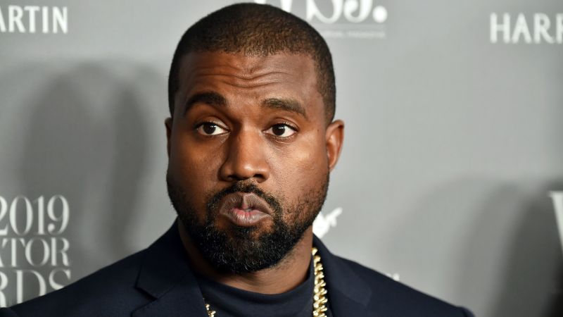 Kanye West tiene un inquietante historial de simpatía por Hitler, dicen fuentes a CNN