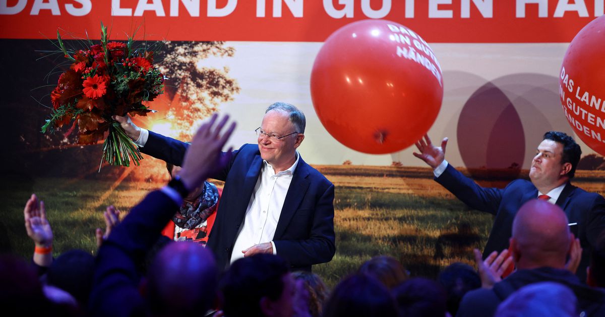Los votantes alemanes emiten juicios mixtos sobre la alianza de Schulz en las elecciones regionales