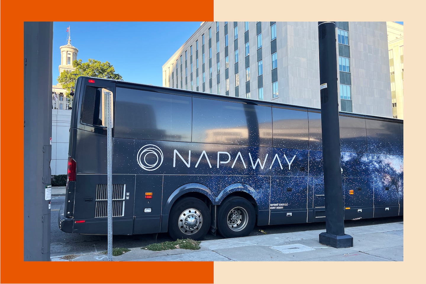 ¿Miedo a volar?  Pruebe el autobús de pijamada de Napaway desde DC a Nashville.