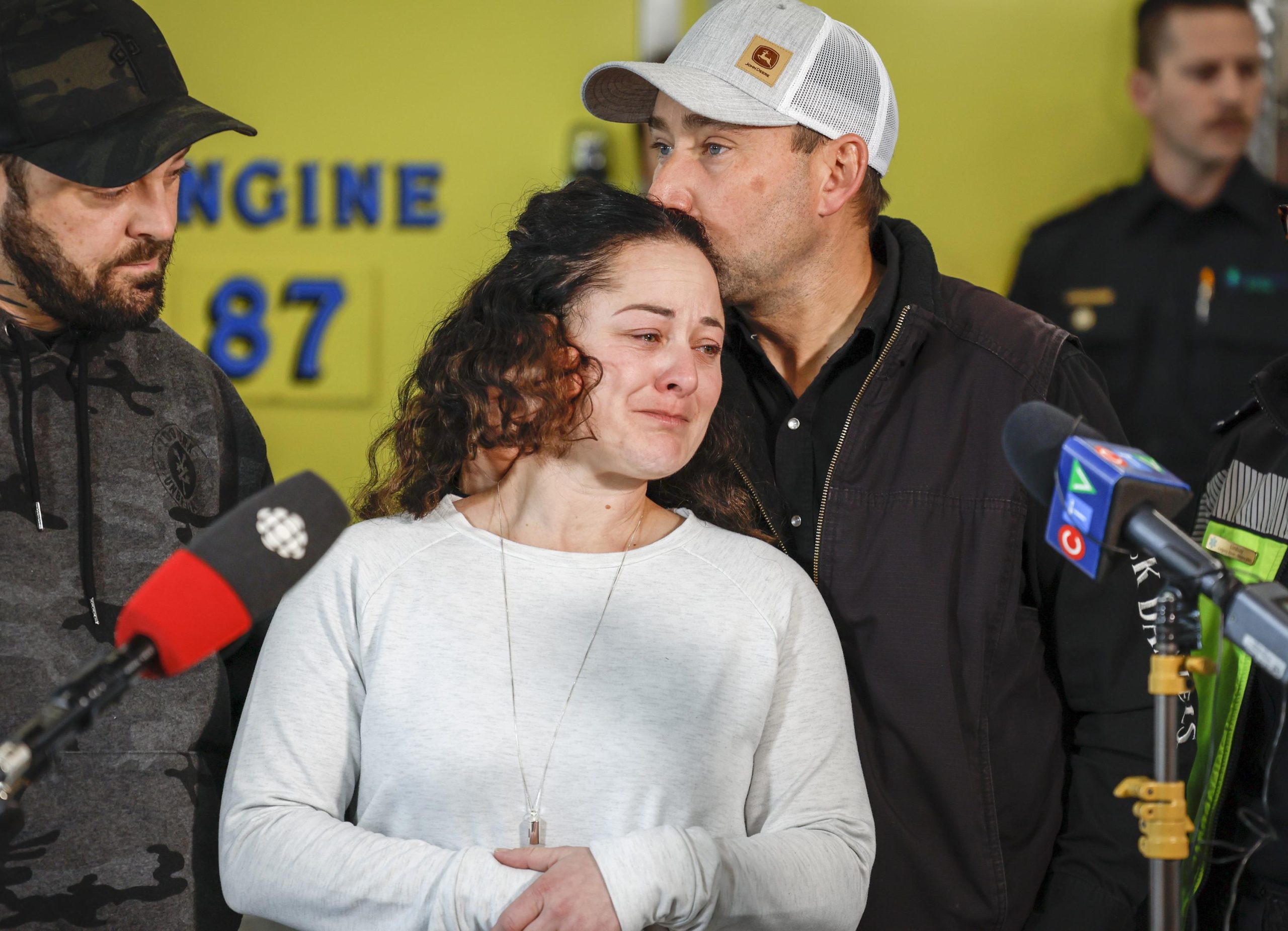 El paramédico canadiense sin saberlo trató a su hija en un accidente fatal