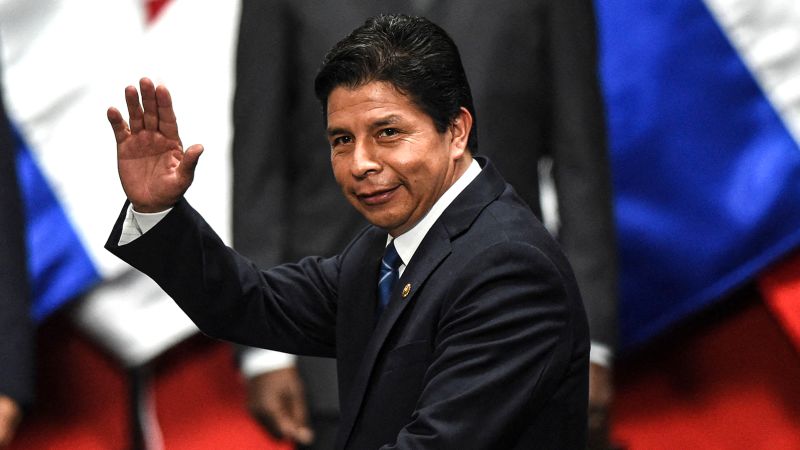 Despiden al presidente Perú Castillo tras intentar disolver el Congreso