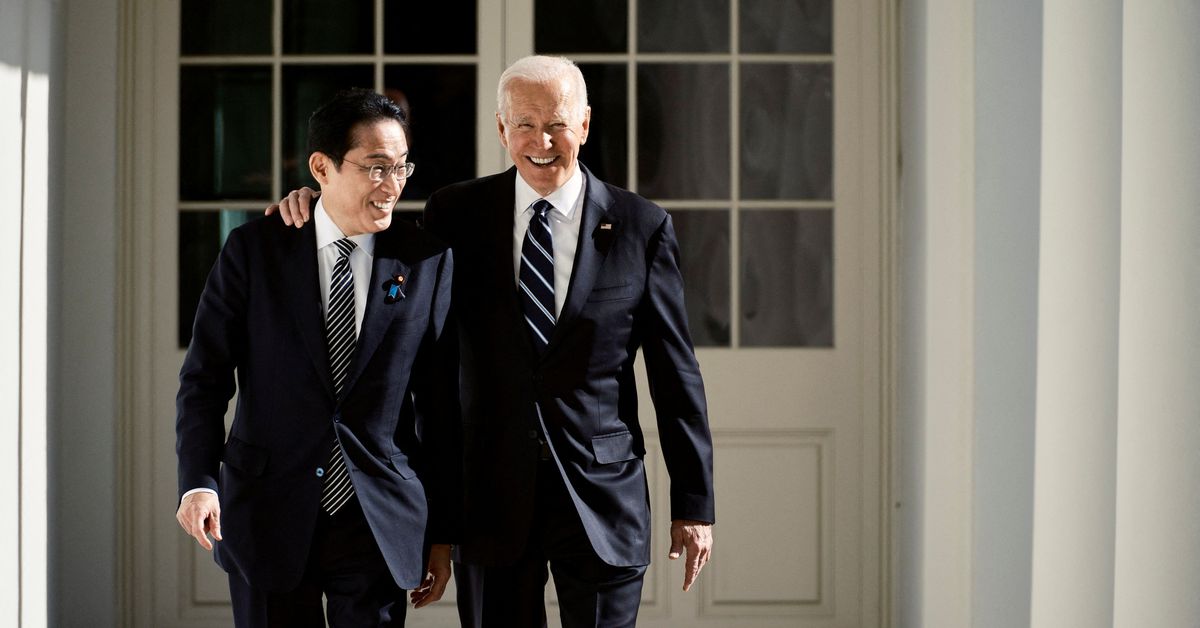 Biden le dijo a Kishida que Estados Unidos está profundamente comprometido con la defensa de Japón y elogió el apoyo militar.