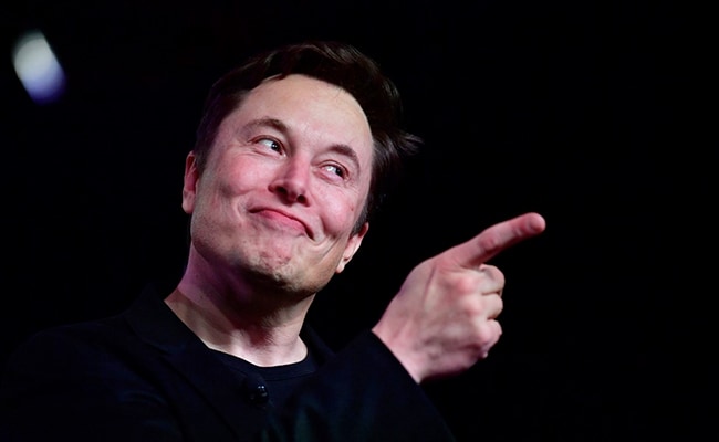 Elon Musk Plans Big Change: New Subscription For Ad-Free Twitter
