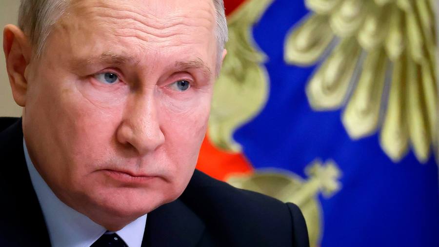 Rusia reconoce que Putin indultó a convictos para que pudieran unirse a Wagner en Ucrania