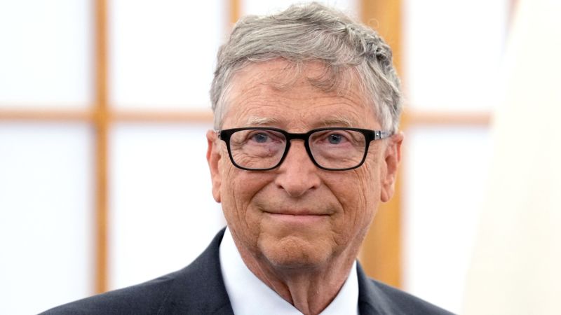 Bill Gates apoya comenzar a abordar los eructos y los pedos de las vacas