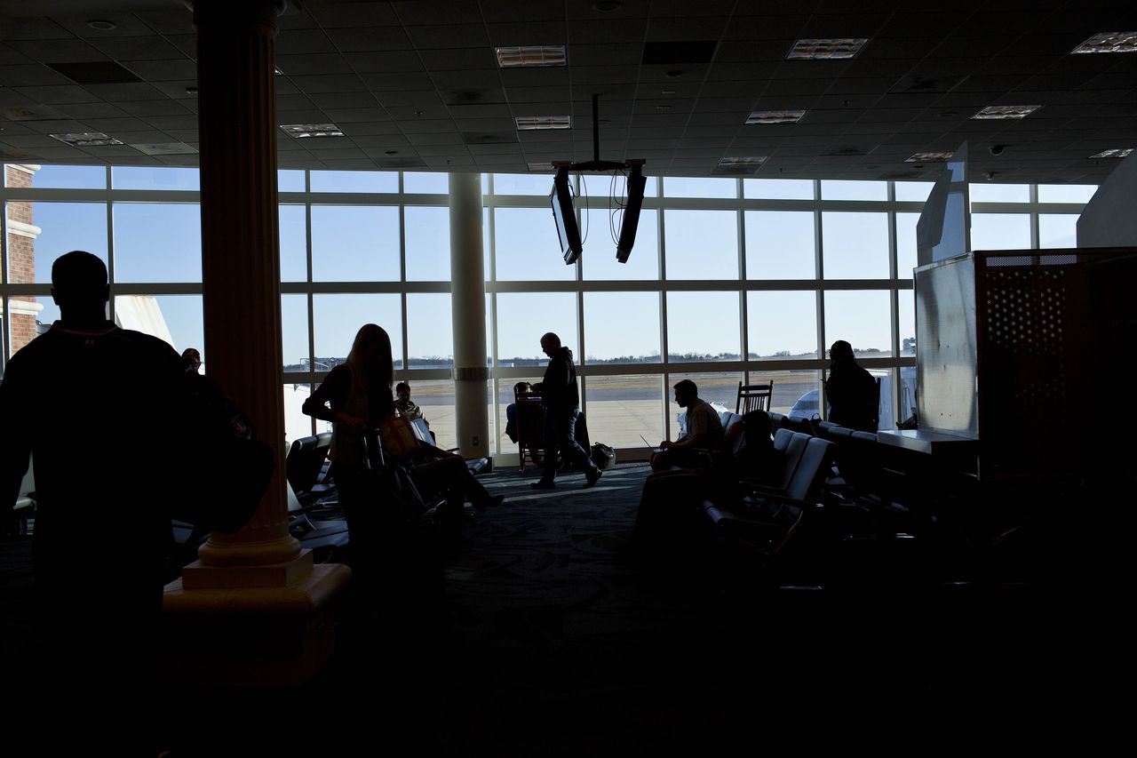 Un trabajador de la tripulación de tierra de American Airlines fue asesinado en el aeropuerto de Montgomery