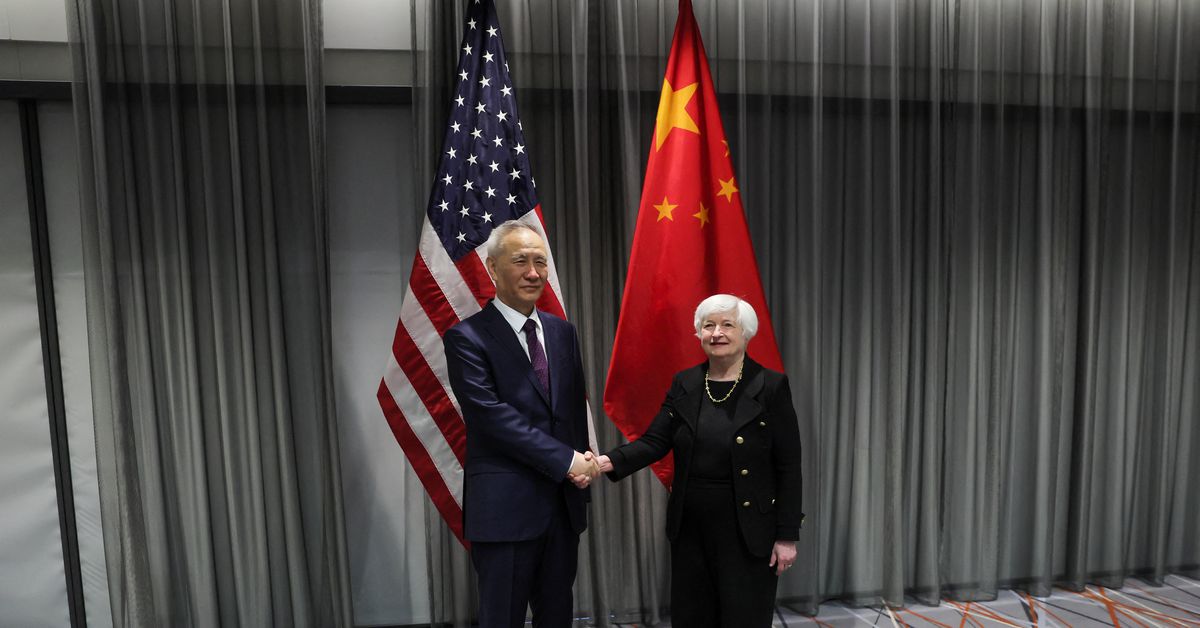 Yellen y Liu de China acuerdan impulsar contactos tras "intercambio franco": Tesoro de EE.UU.