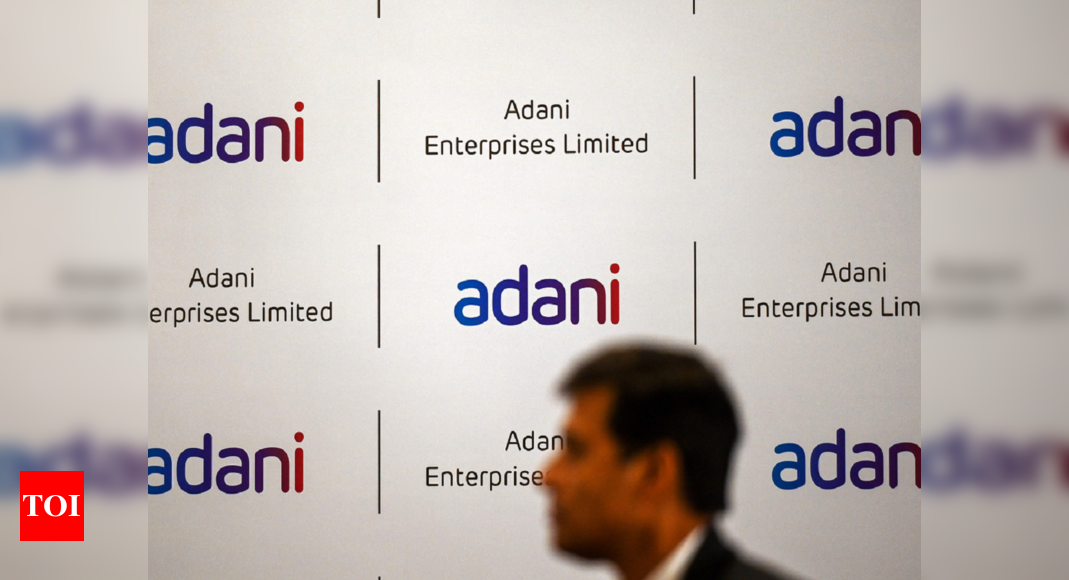 La mayoría de los bonos de Adani suben tras la venta de acciones del grupo por 2.500 millones de dólares