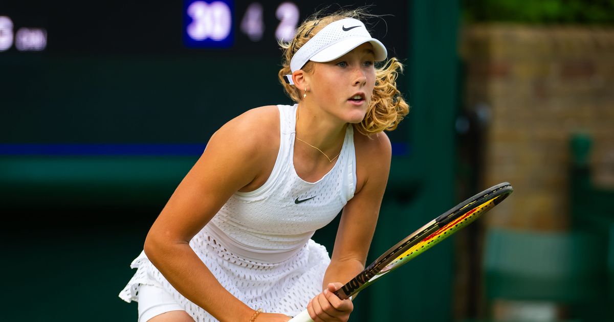 Andreeva superó a una lesionada Krejkova a la tercera ronda en Wimbledon