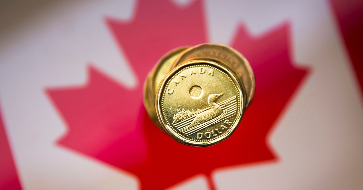 Los datos sobre empleo ayudan al dólar canadiense a frenar la caída semanal