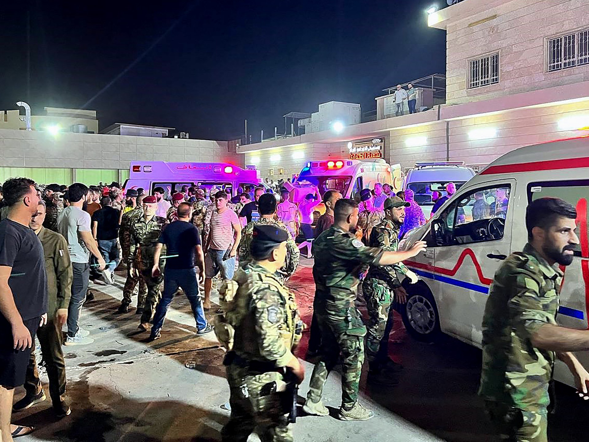 Al menos 113 muertos y más de 150 heridos en un incendio que arrasó una fiesta de boda en Irak |  Noticias