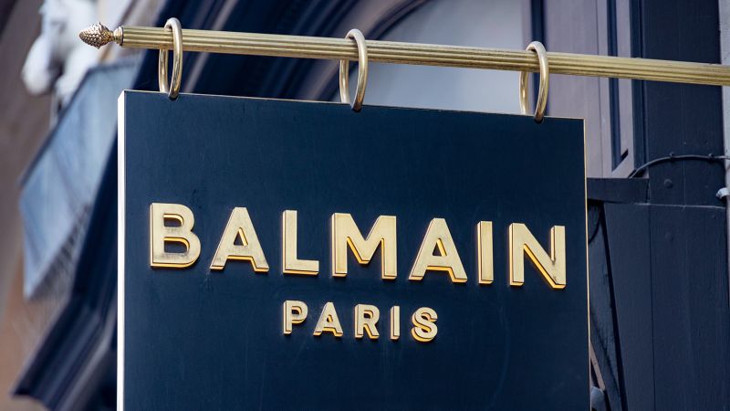 La nueva colección de Balmain fue robada cuando robaron un camión de reparto en París, afirma el presidente de la marca