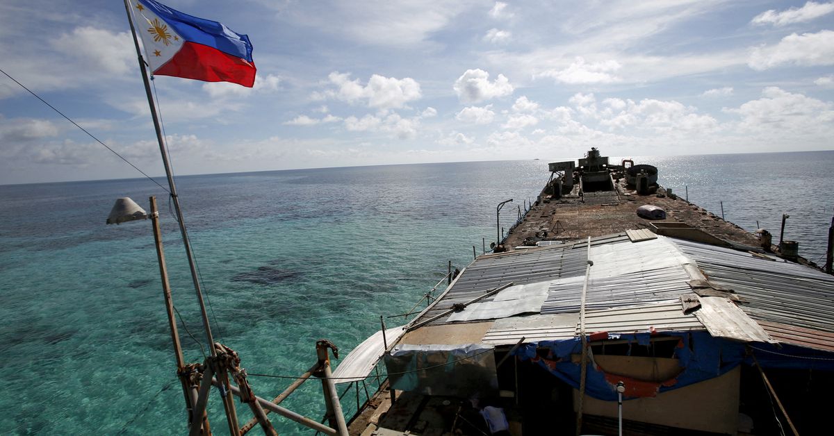 China y Filipinas intercambian acusaciones por enfrentamiento en el Mar Meridional de China