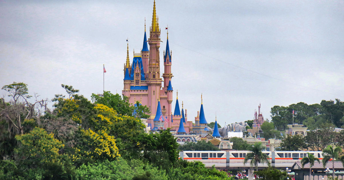 Disney aumenta los precios de algunas entradas para entrar a Disneyland y Walt Disney World