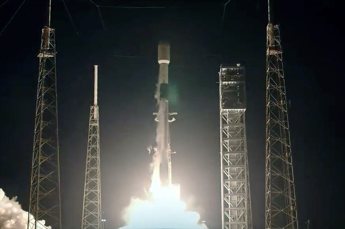 SpaceX lanza satélites Starlink en el decimosexto vuelo de regreso de la primera etapa del Falcon 9