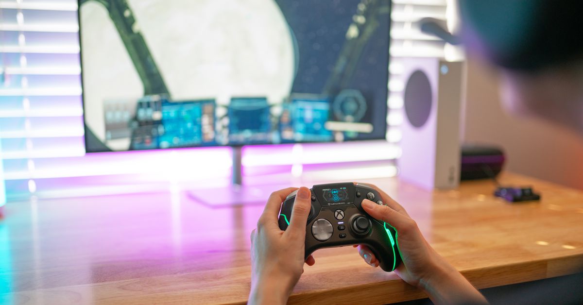 Turtle Beach ha puesto controles antiderrapaje y una pantalla en su nuevo controlador de $200 para Xbox y PC