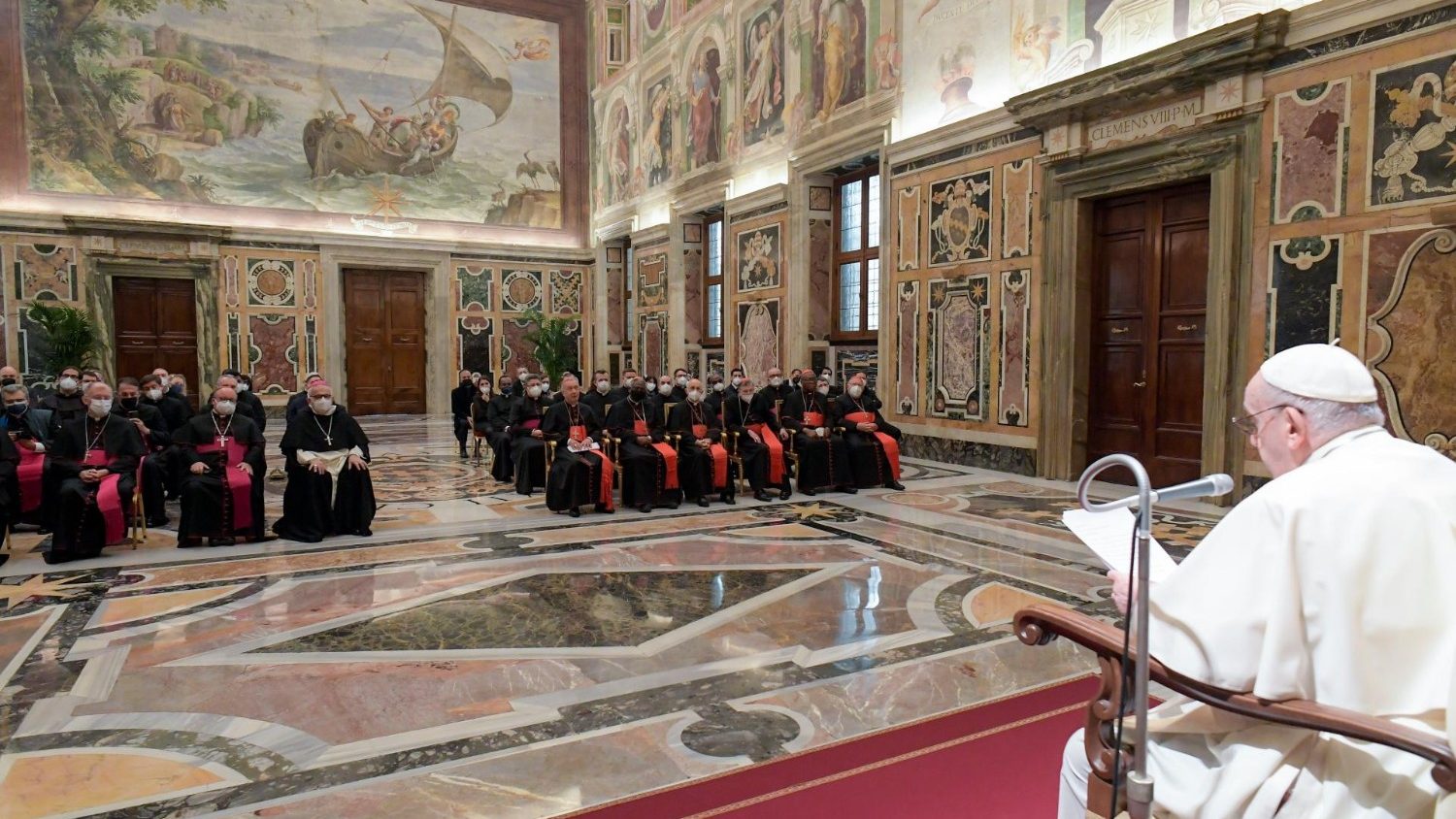 Papa Francisco: Bendice a los individuos, no a la unión