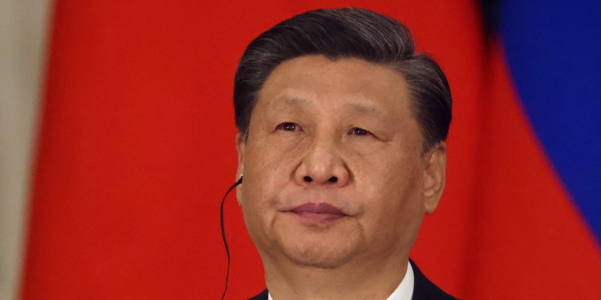 Xi reconoce los "momentos difíciles" que atraviesan algunas empresas y empleos