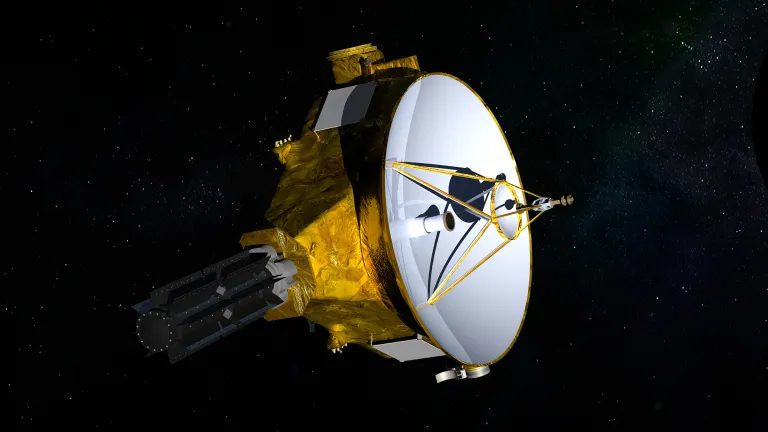 Ilustración de nuevos horizontes en el espacio.  Tiene una esfera blanca tipo antena parabólica en el frente y un cuerpo dorado.  En la parte inferior y en los laterales hay unos cuadrados grises.