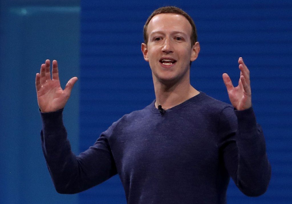 Mark Zuckerberg se dirige a la conferencia de desarrolladores F8 de Facebook