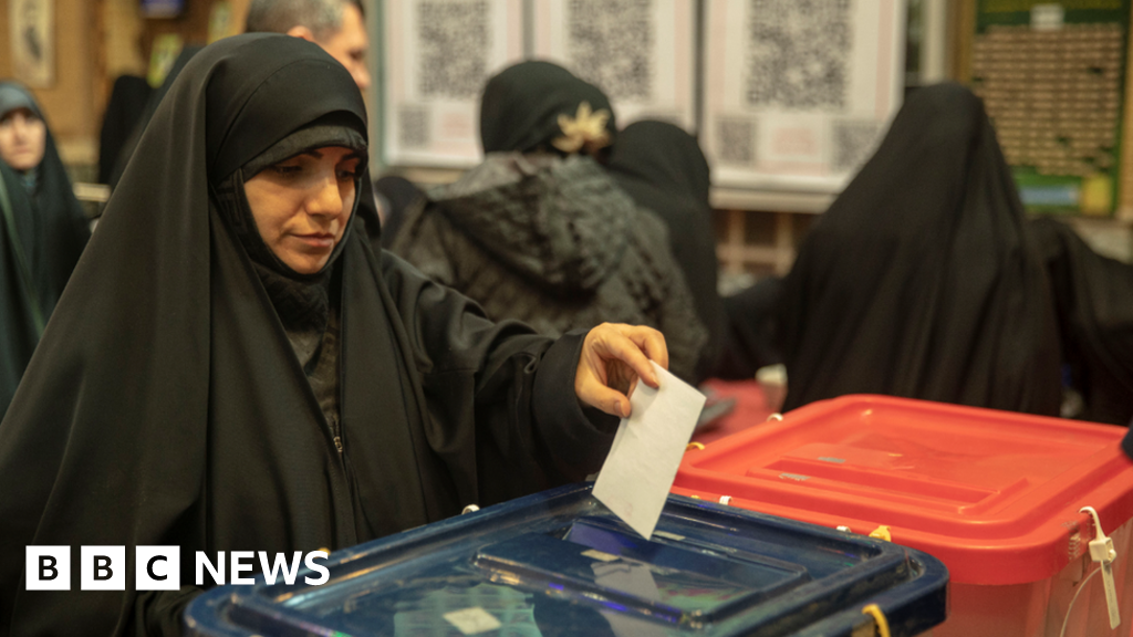 Elecciones iraníes: los votos se han contado ya que los informes indican una baja participación