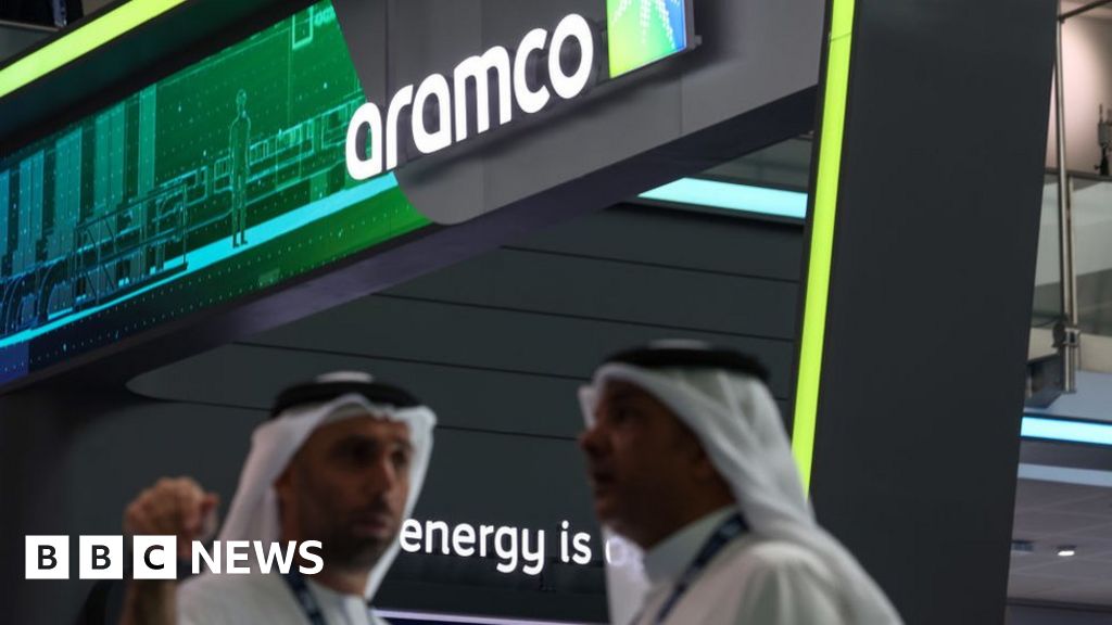 Saudi Aramco aumenta dividendos a pesar de la caída de beneficios
